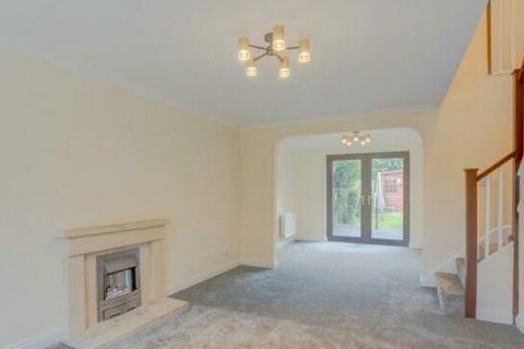 4 bedroom detached house to rent, Tilberthwaite Close, Gamston, Nottingham, Nottinghamshire, NG2