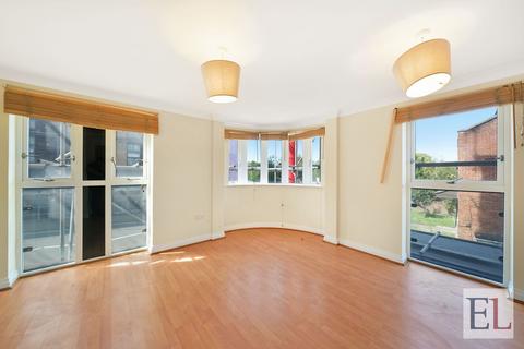 2 bedroom apartment to rent, Whippendell Road, Watford WD18