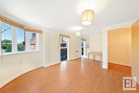 2 bedroom apartment to rent, Whippendell Road, Watford WD18