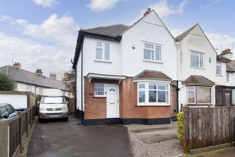 3 bedroom semi-detached house for sale, Dering Road, Herne Bay, CT6