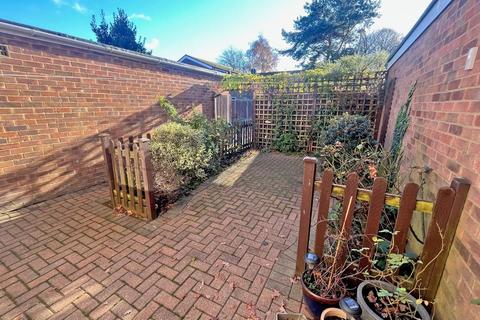 3 bedroom end of terrace house for sale, Minehead Way, STEVENAGE, Hertfordshire