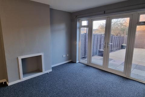 2 bedroom townhouse for sale, Clayton Drive, Leicester, LE4