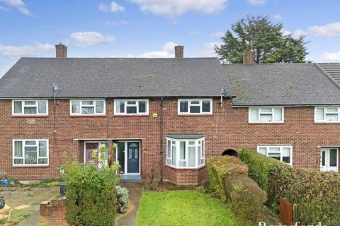 3 bedroom terraced house for sale, Bedale Road, Romford, RM3