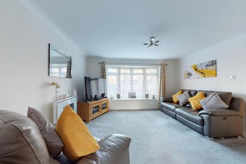 3 bedroom semi-detached house for sale, Kilmersdon Road, Bristol