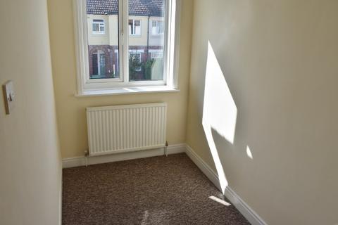 2 bedroom flat to rent, Greenlea Grove, Gosport PO12