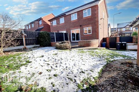 3 bedroom semi-detached house for sale, White Cross Mount, Cudworth