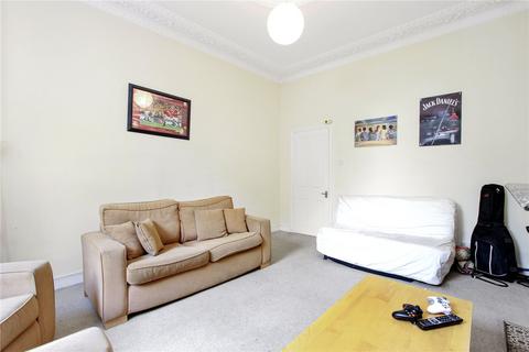 2 bedroom property to rent, Malwood Road, London SW12