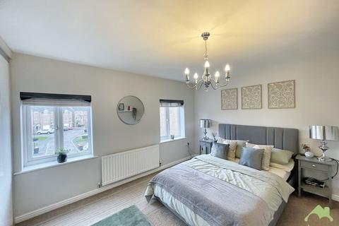 3 bedroom townhouse for sale, Goldfinch Drive, Preston