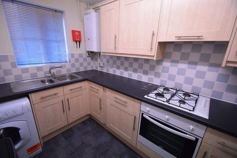 3 bedroom terraced house to rent, 30 The Smithfields