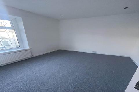 2 bedroom house to rent, Corporation Street, Barnsley,