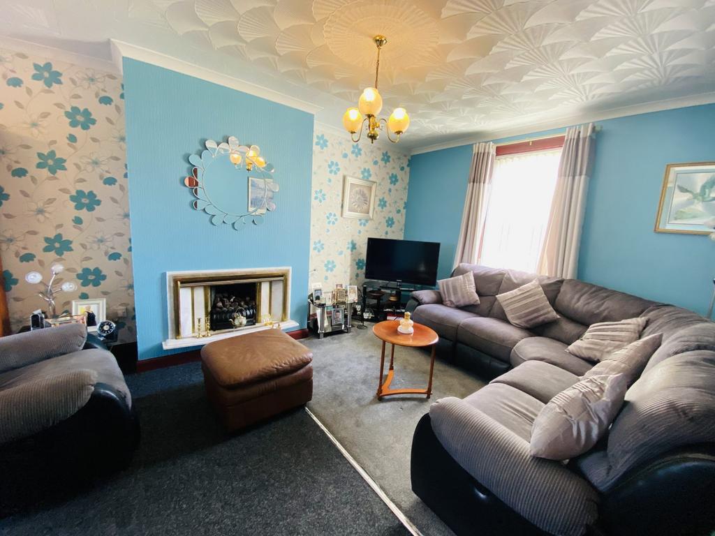 26 Rowan Drive, Dumfries, DG2 0 NJ - Braidwoods Sol