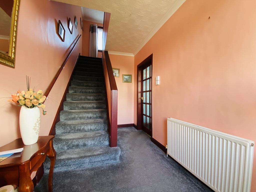 26 Rowan Drive, Dumfries, DG2 0 NJ - Braidwoods Sol