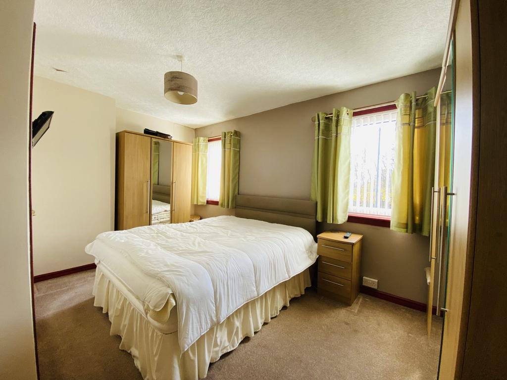 26 Rowan Drive, Dumfries, DG2 0 NJ - Braidwoods Sol