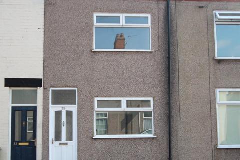 3 bedroom terraced house to rent, Arthur Street, Grimsby, Lincolnshire, DN31