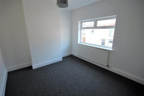 3 bedroom terraced house to rent, Arthur Street, Grimsby, Lincolnshire, DN31