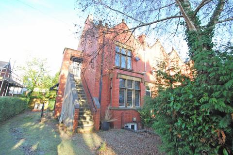 2 bedroom duplex to rent, Knutsford Road, Wilmslow