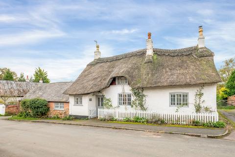 4 bedroom detached house for sale, Leicester LE7