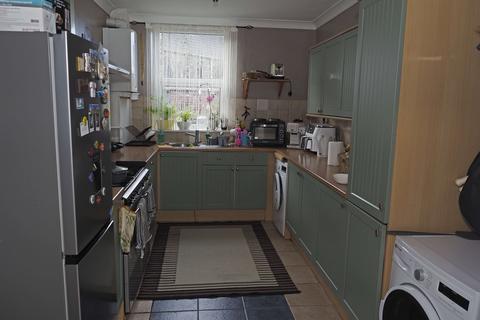 15 Earlesmere Avenue, Doncaster, DN4 0QD