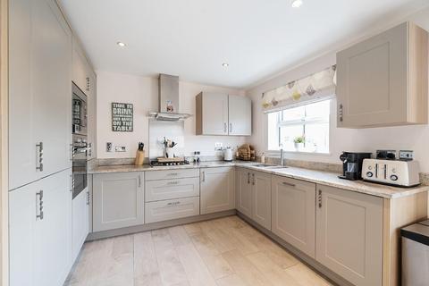 4 bedroom end of terrace house for sale, St. Andrews Walk, Newton Kyme, Tadcaster