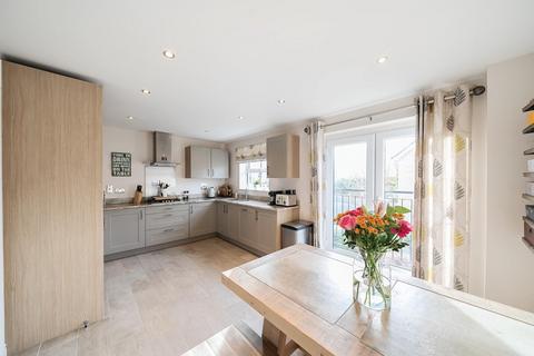 4 bedroom end of terrace house for sale, St. Andrews Walk, Newton Kyme, Tadcaster