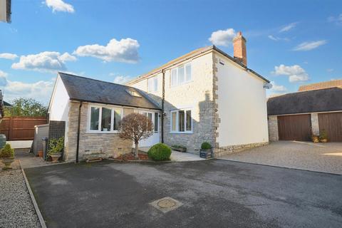 4 bedroom detached house for sale, Castle Street, Mere, Warminster