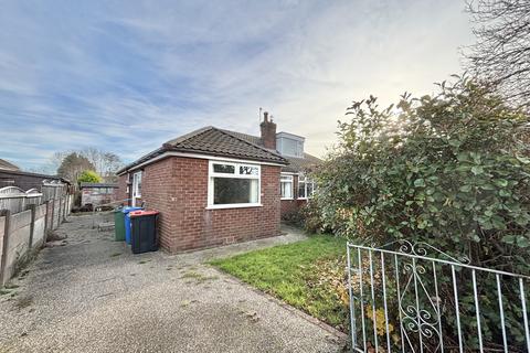 3 bedroom bungalow for sale, Pinewood Avenue, Thornton FY5