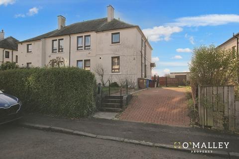 2 bedroom flat to rent, Blackfaulds Street, COALSNAUGHTON