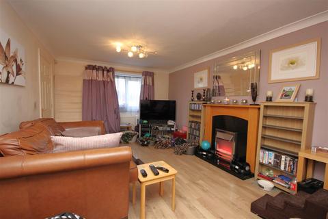 3 bedroom terraced house for sale, School Lane, Higham Ferrers NN10