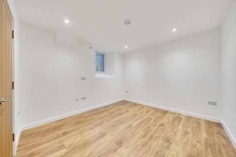 1 bedroom apartment to rent, Longcross,  Surrey,  KT16