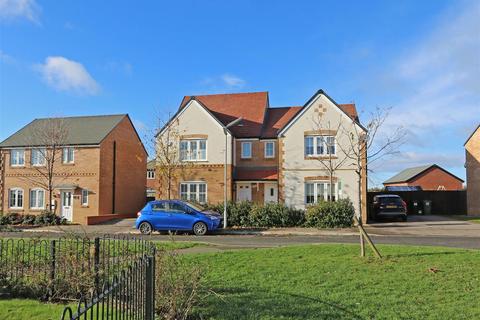 3 bedroom semi-detached house for sale, Robin Gibb Road, Thame