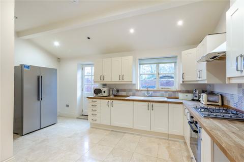 4 bedroom end of terrace house for sale, Chester Street, Cirencester, Gloucestershire, GL7