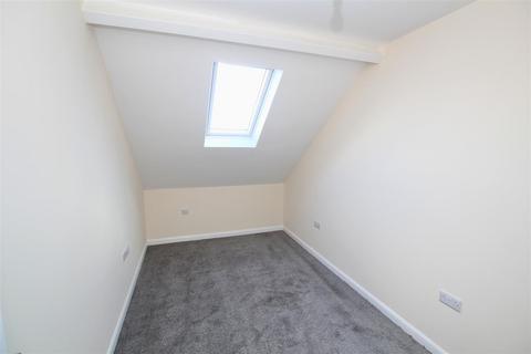 2 bedroom apartment to rent, High Street, Ilfracombe EX34