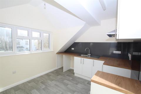 2 bedroom apartment to rent, High Street, Ilfracombe EX34