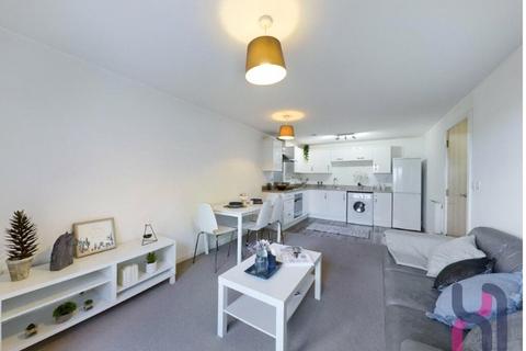 2 bedroom flat for sale, Spinner House, 1A Elmira Way, Salford, M5