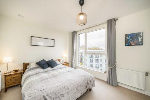 1 bedroom flat for sale, Palmerston Road, London W3