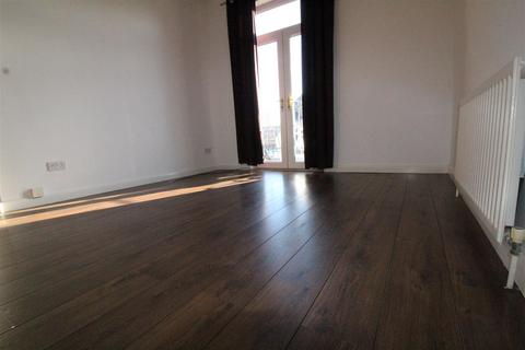 1 bedroom apartment for sale, Springfield Terrace, Dewsbury