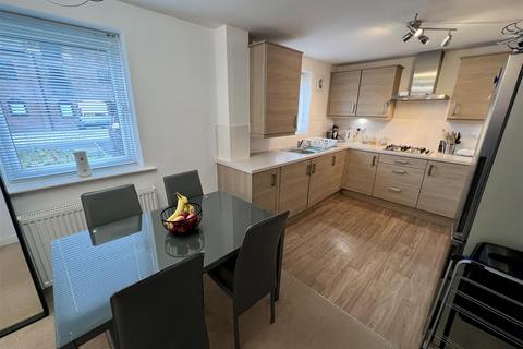 2 bedroom apartment for sale, Argyle Close, Stourbridge, DY8 4XT