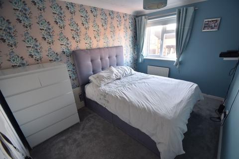 27 Kidner Close, Luton, LU2 7SX