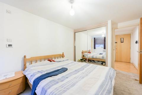 2 bedroom flat for sale, Basin Approach, Limehouse, London, E14