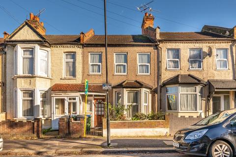 3 bedroom terraced house for sale, Ruby Road, Lloyd Park, London, E17