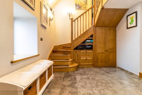 3 bedroom detached house to rent, Edge Road, Painswick, Stroud, Gloucestershire, GL6