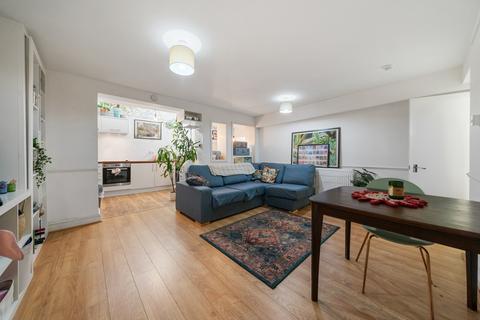 1 bedroom flat for sale, Caledonian Road,  Islington, N1