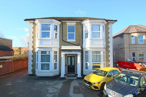 2 bedroom flat for sale, Shirley, Southampton