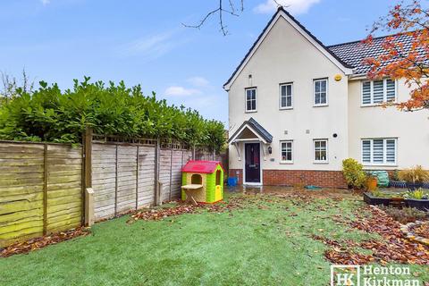 Lennox Close, Grays