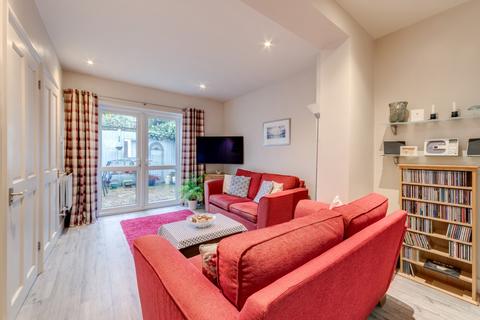 2 bedroom terraced house for sale, Plough Lane,  London, SE22