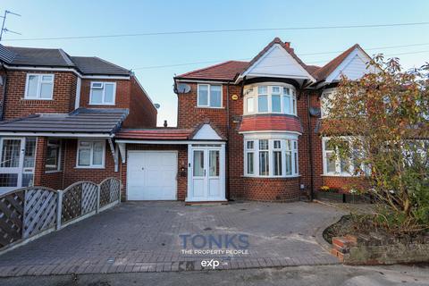 3 bedroom semi-detached house for sale, Dale Road, Halesowen B62