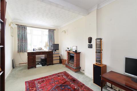 4 Blackmoor, Clevedon, BS21 5EZ
