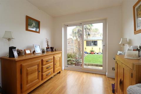 51 Chipping Cross, Clevedon, BS21 5JG