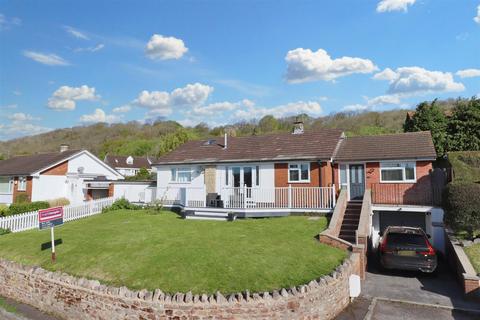 4 bedroom detached bungalow for sale, Family home in much admired village setting