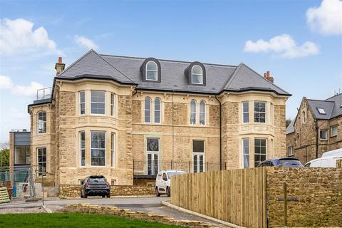 undefined, Exceptional duplex apartment in Clevedon